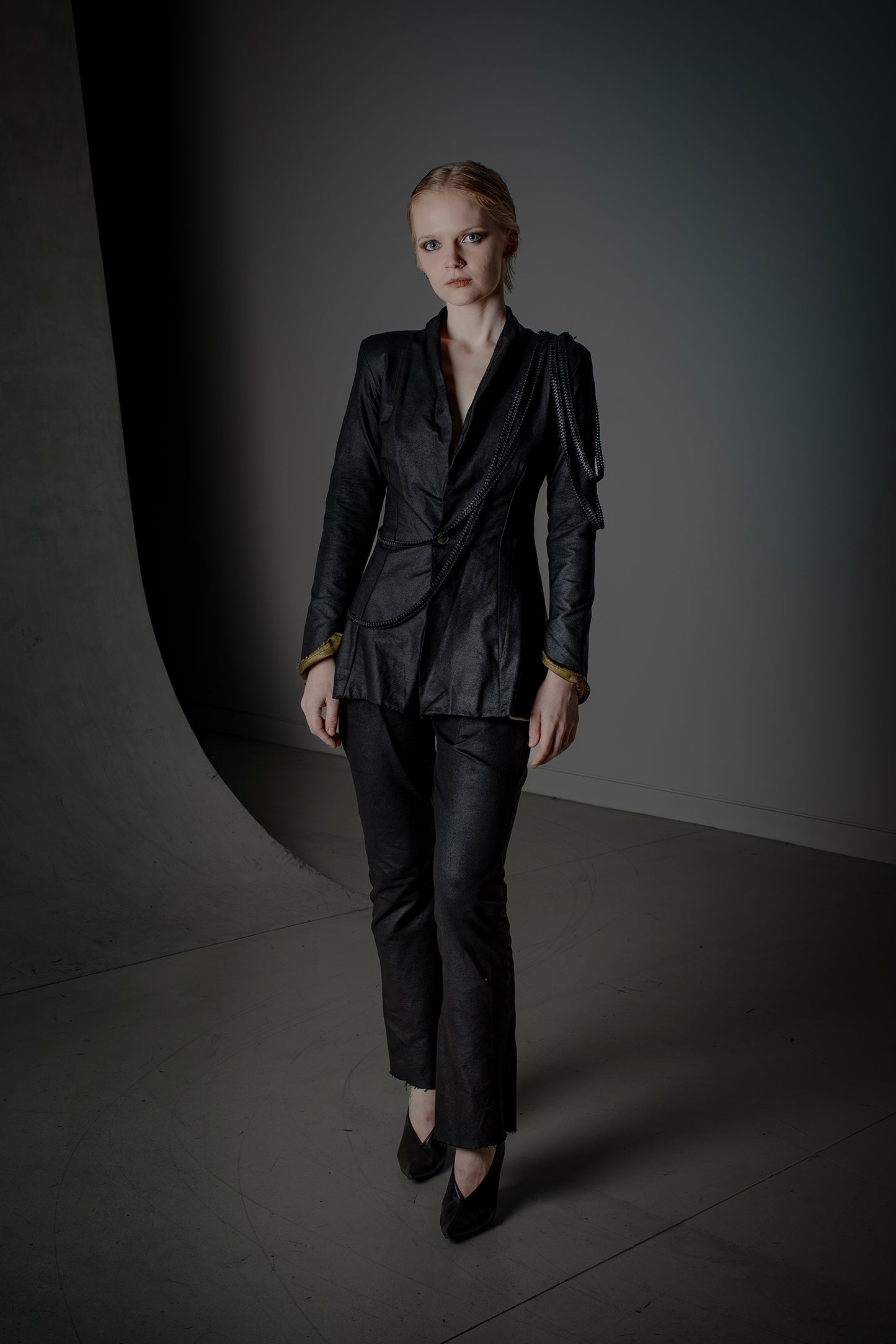 Curved Collar Blazer